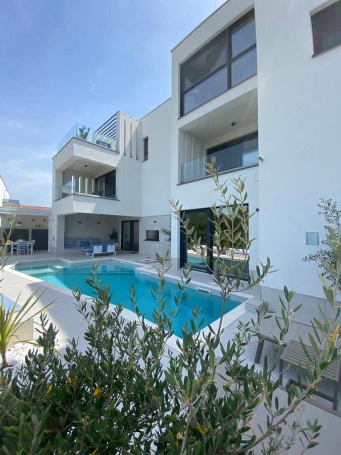 Burin Villa *